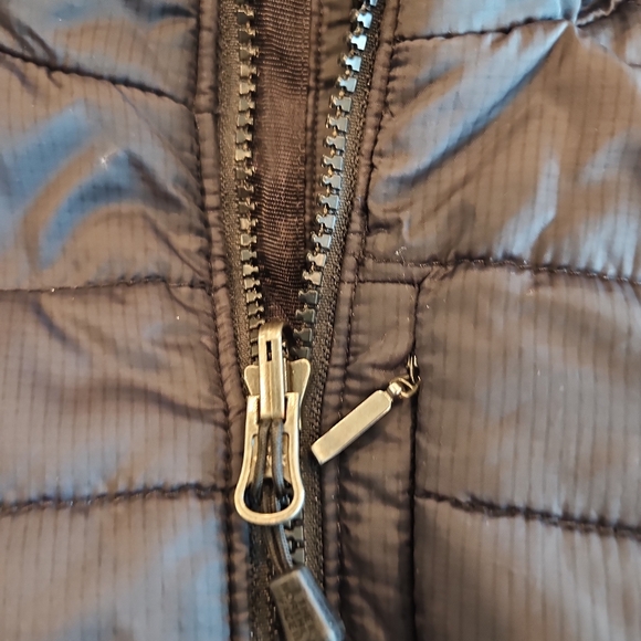 The North Face Women’s Insulated Puffer Quilted  Jacket Black Small New - Picture 10 of 10